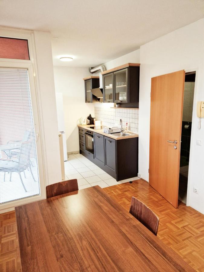 Apartments And Studios Perunika Moravske Toplice Exterior foto