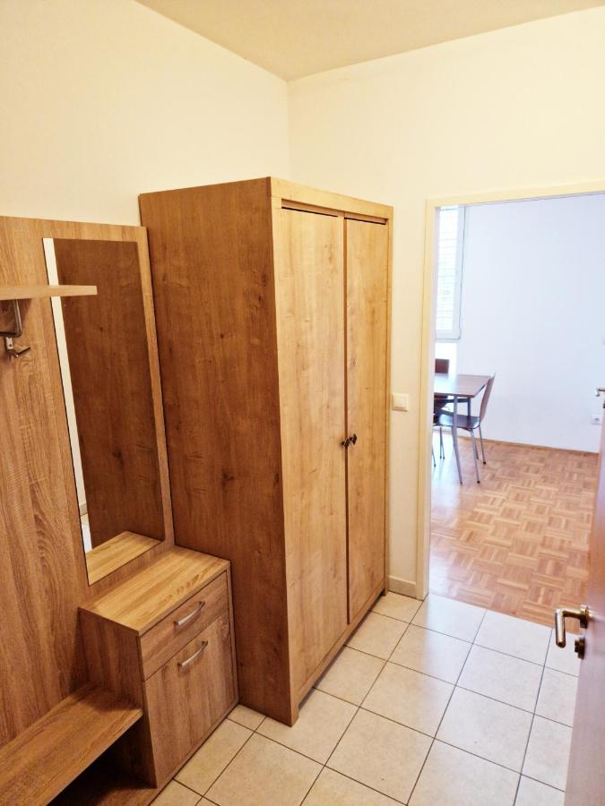 Apartments And Studios Perunika Moravske Toplice Exterior foto